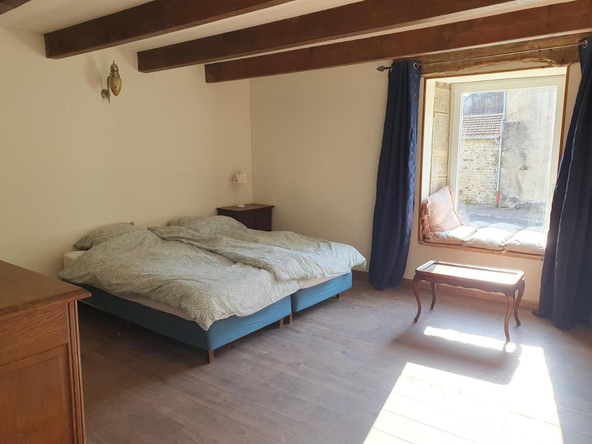 Le Sanglier Sauvage Bed & Breakfast Champsevraine ภายนอก รูปภาพ